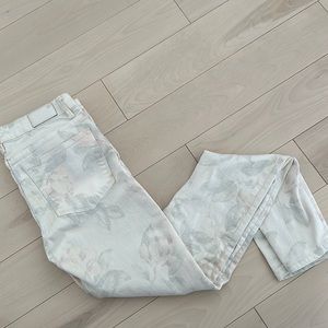 Zara slim fit floral jeans sz 4